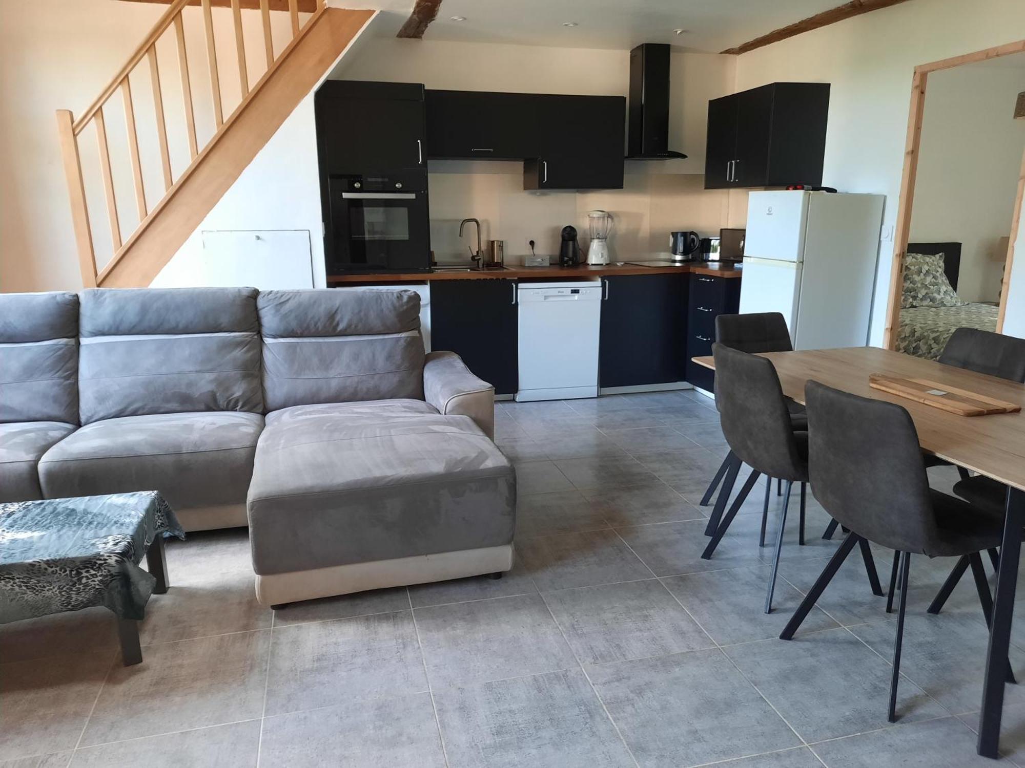 Chez Line Et Pierre: Appartement Spacieux, Lumineux Et Equipe La Bastide-de-Sérou Eksteriør billede